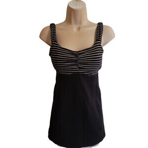 Lululemon Aria Tank II Black/White Parallel Stripe Size 4